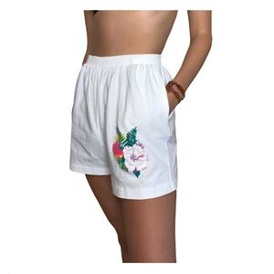 HAWAIIAN ATHLETIC SHORTS 🤍